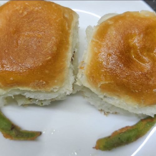 Vada Pav at Tulsi Foods
